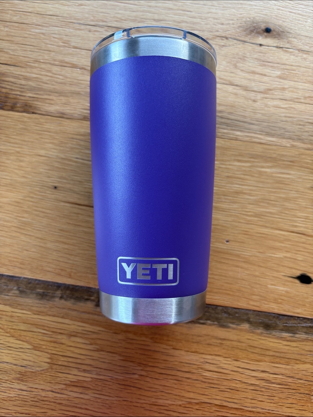 Yeti Rambler 20 oz Tumbler - Peak Purple